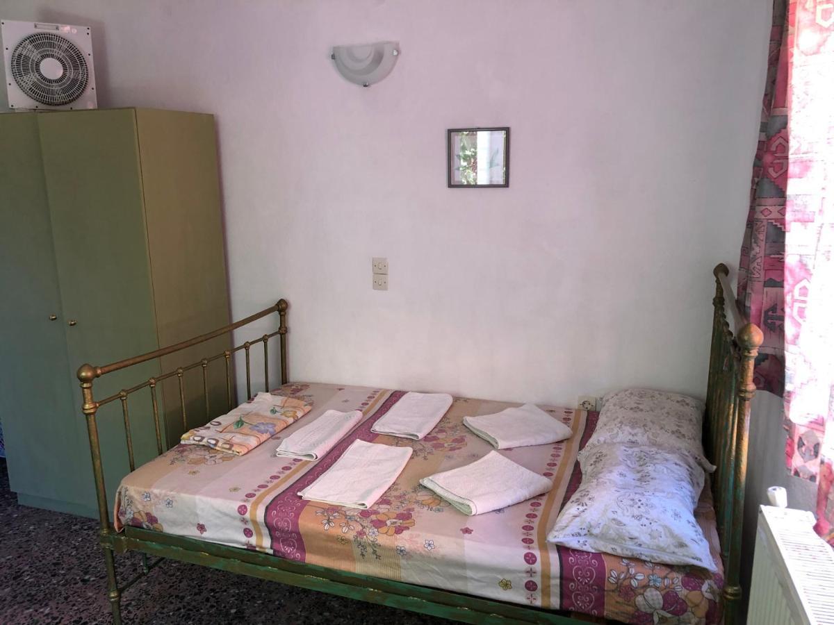 Yard Apartment Astirakion Exterior photo